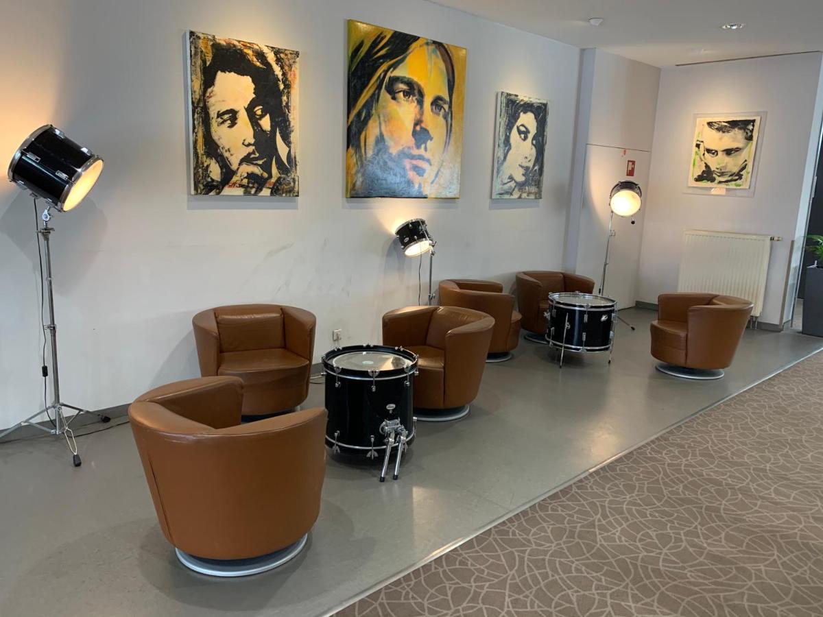Arion Cityhotel Und Hotel 4*